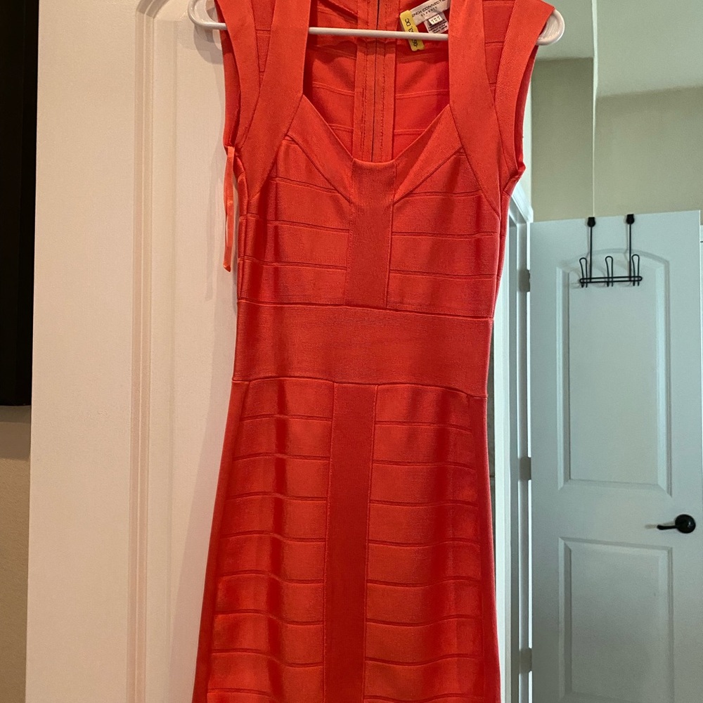 Women’s Size 2 French Connection Coral Bodycon/Bandage Dress